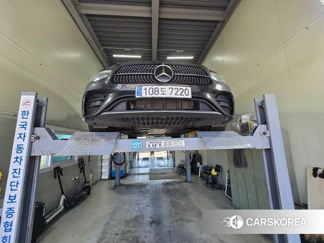 Mercedes-Benz E-Class W213 2021 Серый из Кореи