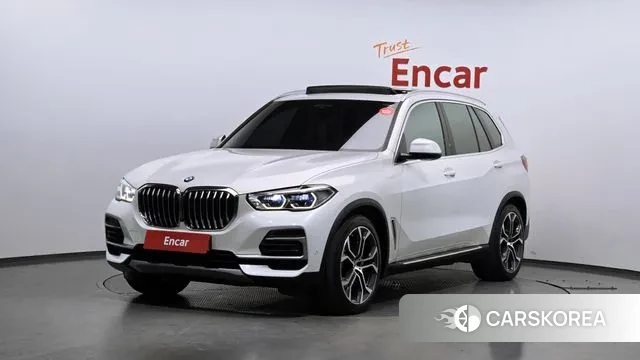 BMW X5 (G05) 2023 Белый из Кореи