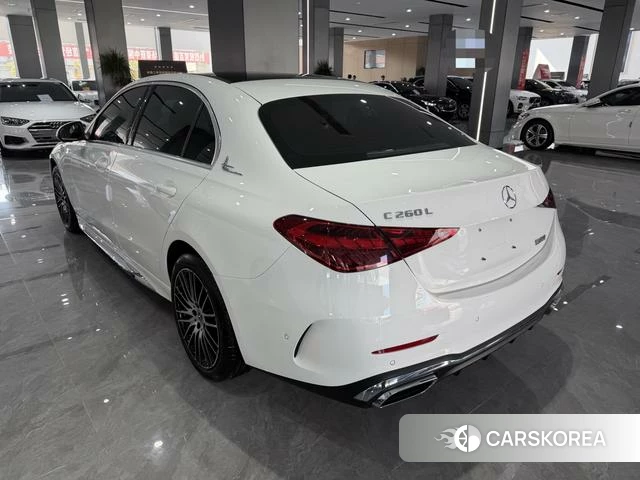 Mercedes-Benz Class C 2023 Белый из Китая