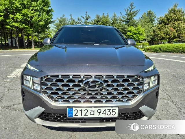 Hyundai The New Santa Fe 2023 Серый из Кореи