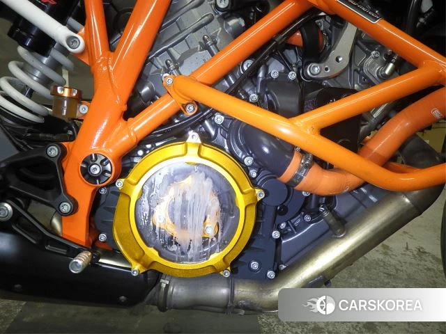 Engine photo