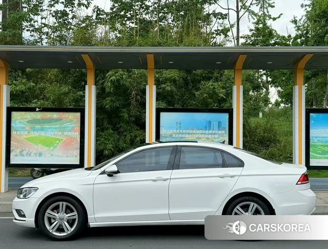 Volkswagen Lingdu 2018 Белый из Китая