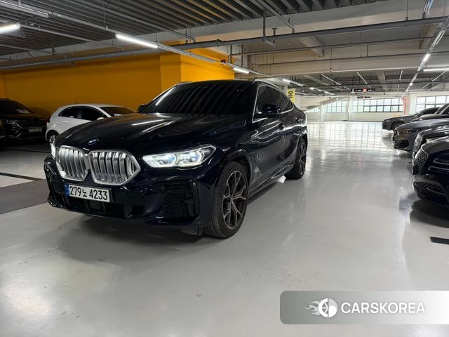 BMW X6 (G06) 2022 Черный из Кореи