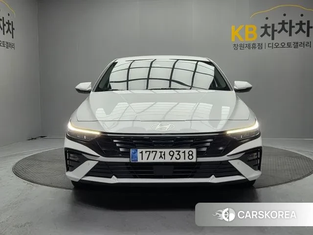 Hyundai The New Avante (CN7) 2024 Белый из Кореи