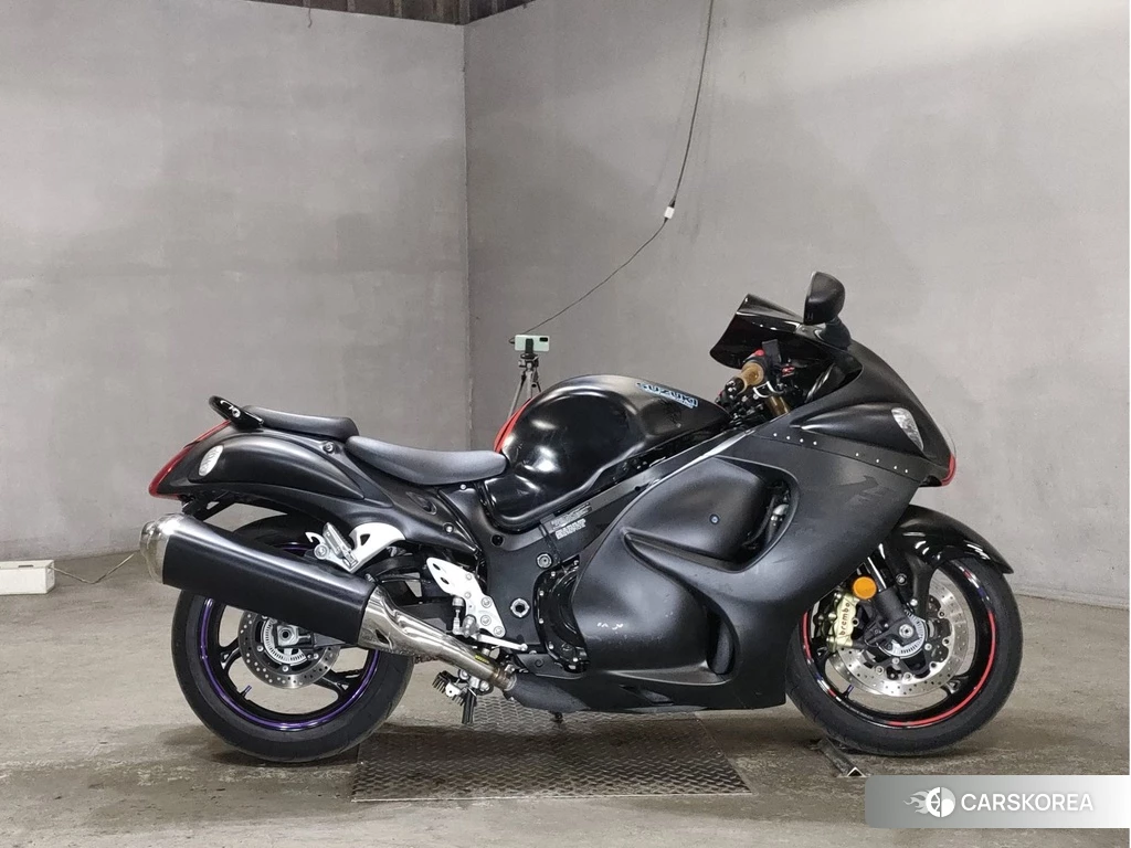 Проданный Suzuki GSX1300R HAYABUSA 2015 из Японии, фото 2