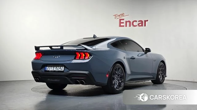 Ford Mustang 7th Generation 2024 Синий из Кореи
