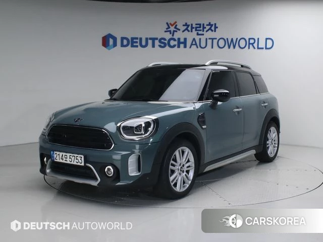 Mini Cooper Countryman 2023 Темно-зеленый из Кореи