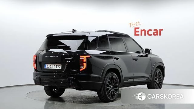 Ssangyong Torres 2024 Черный из Кореи