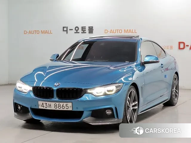 BMW 4 Series (F32) 2018 Синий нефрит из Кореи