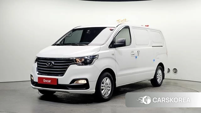 Hyundai The New Grand Starex 2019 Белый из Кореи