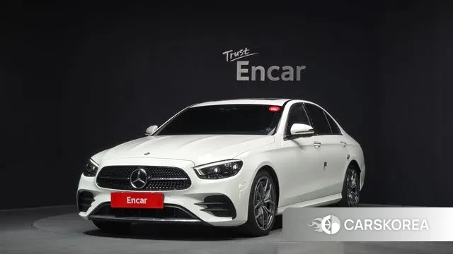 Mercedes-Benz E-Class W213 2022 Белый из Кореи