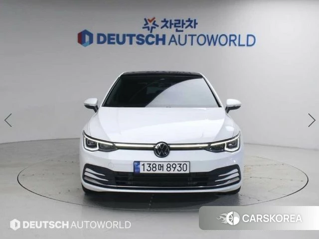 Volkswagen Golf 8th Generation 2022 Белый из Кореи