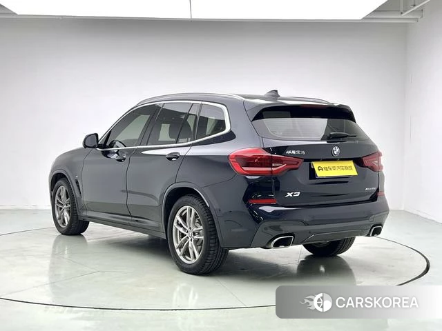 BMW X3 2021 Черный из Китая