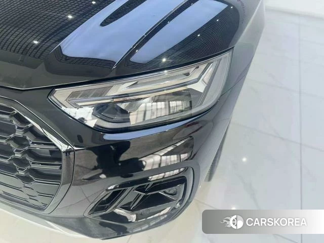 Audi Q5L 2026 Черный из Китая