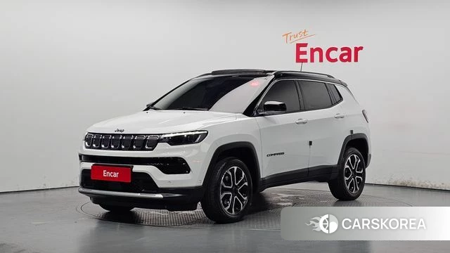 Jeep Compass 2nd Generation 2022 Белый из Кореи