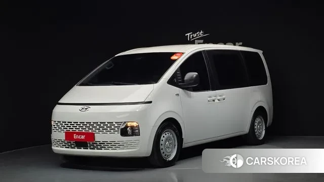 Hyundai Staria 2022 Белый из Кореи