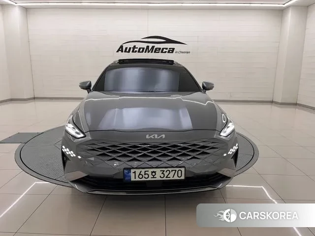 Kia K8 2021 Серебристо-серый из Кореи