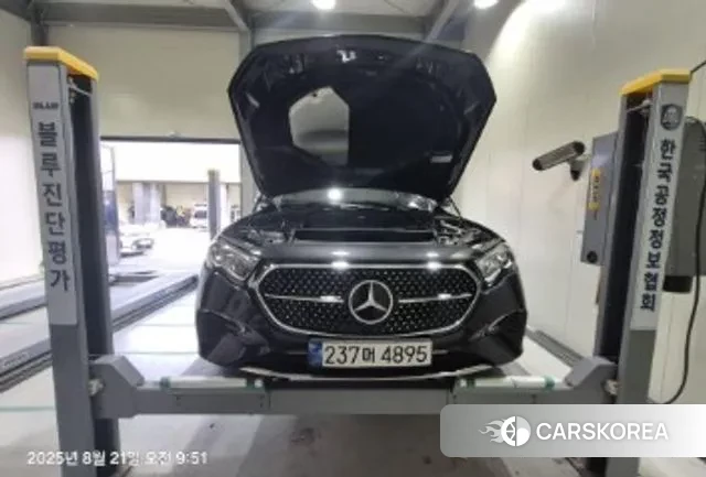 Mercedes-Benz E-Class W214 2024 Серый из Кореи