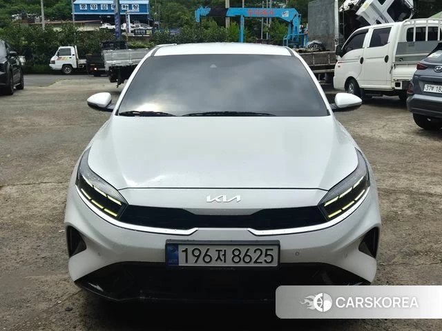 Kia The New K3 2nd generation 2022 Белый из Кореи