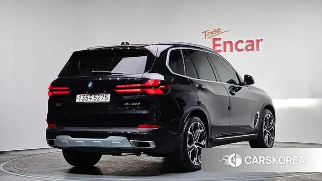 BMW X5 (G05) 2023 Черный из Кореи