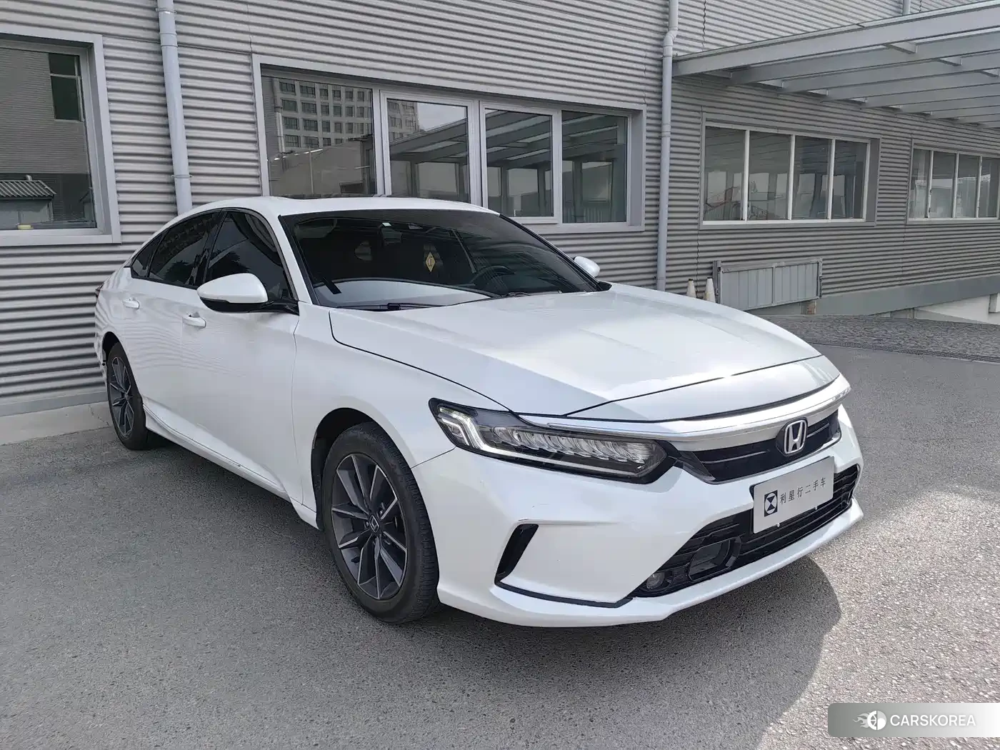 Honda Inspire 2022 Белый из Китая