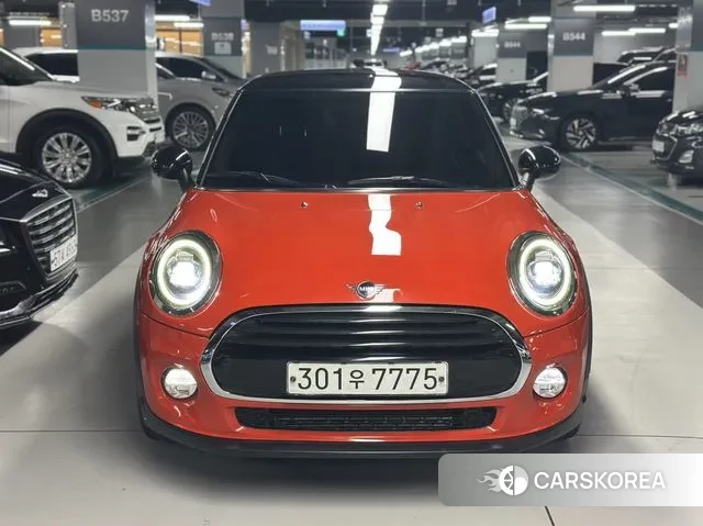 Mini Cooper S 2019 Красный из Кореи