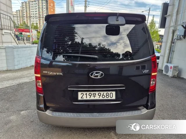 Hyundai The New Grand Starex 2018 Коричневый двухцветный из Кореи