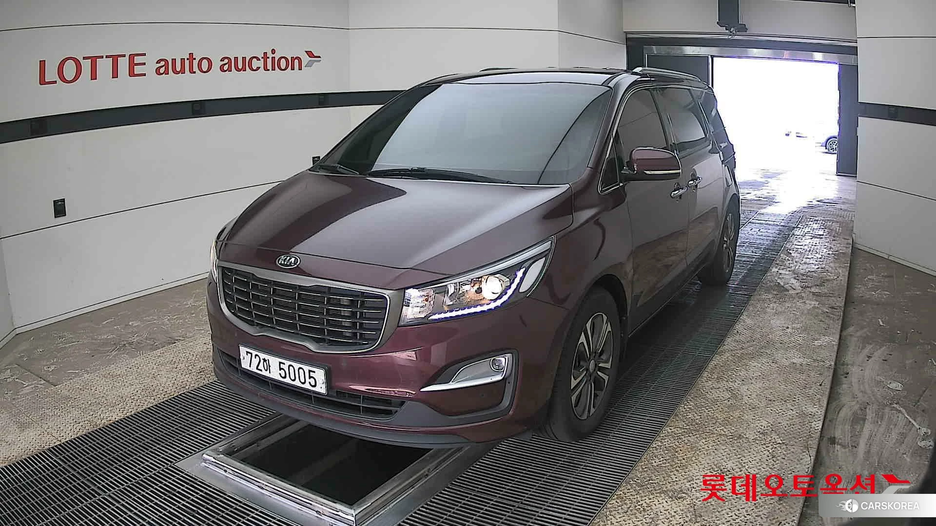 Kia Carnival 2020 BlackBerry (Red) из Кореи