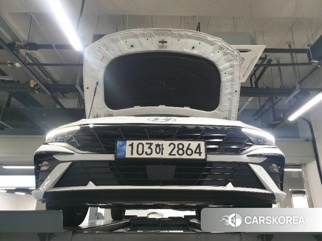 Hyundai The New Avante (CN7) 2023 Белый из Кореи