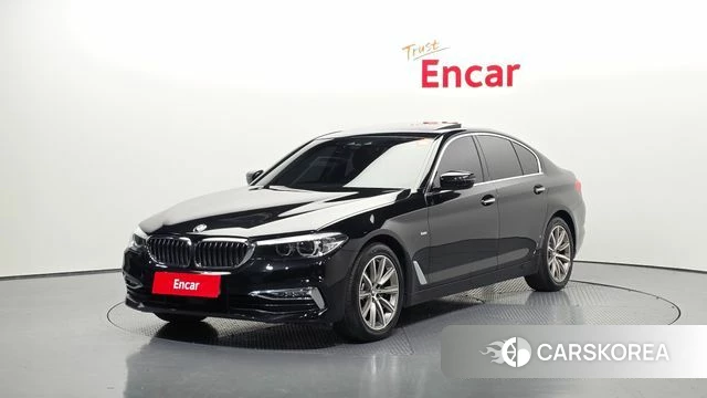 BMW 5 Series (G30) 2018 Черный из Кореи
