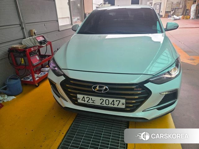 Hyundai Avante AD 2018 Белый из Кореи