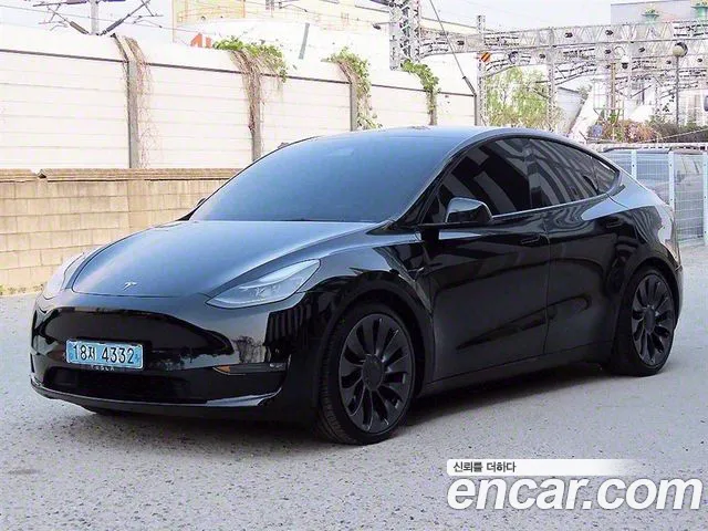 Tesla Model Y 2021 Черный из Кореи