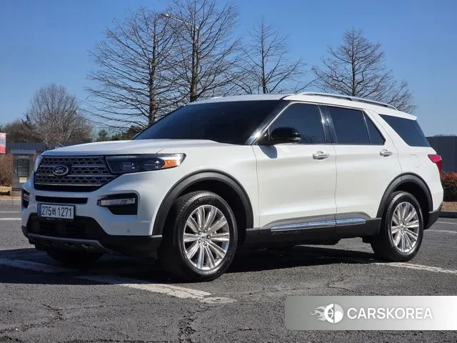 Ford Explorer 6th Generation 2023 Белый из Кореи