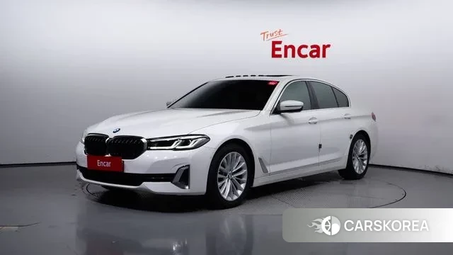 BMW 5 Series (G30) 2023 Белый из Кореи