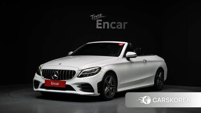 Mercedes-Benz C-Class W205 2019 Белый из Кореи