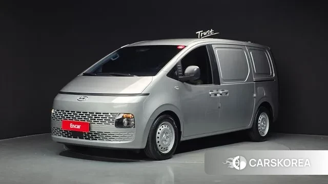 Hyundai Staria 2022 Серебряный из Кореи