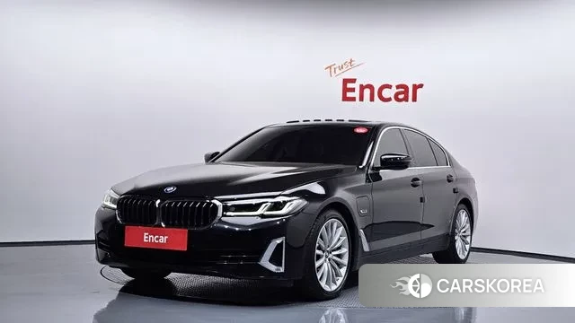 BMW 5 Series (G30) 2022 Черный из Кореи