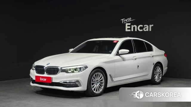 BMW 5 Series (G30) 2019 Белый из Кореи