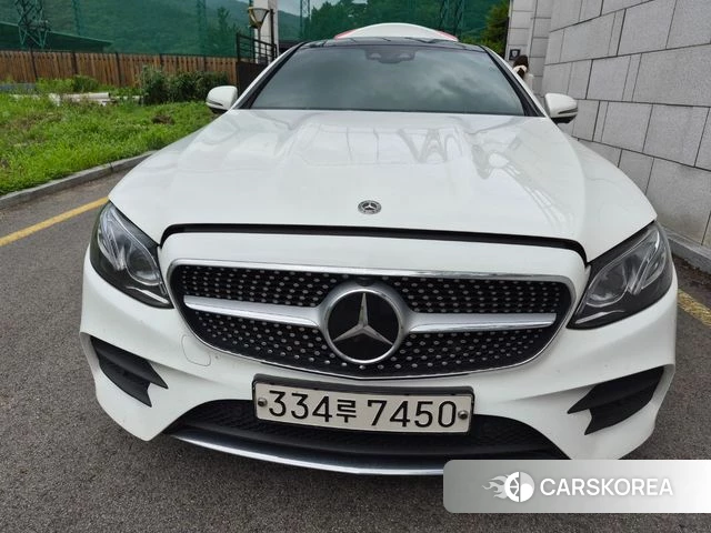 Mercedes-Benz E-Class W213 2020 Белый из Кореи