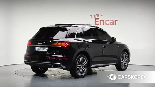 Audi Q5 (FY) 2023 Черный из Кореи