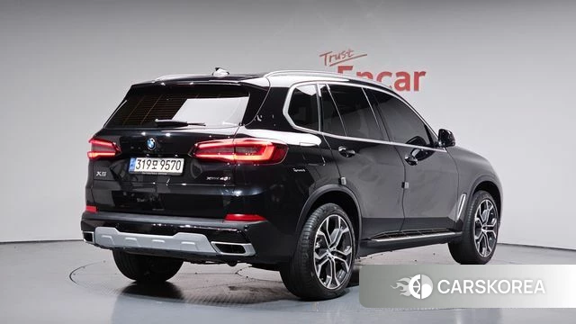 BMW X5 (G05) 2022 Черный из Кореи