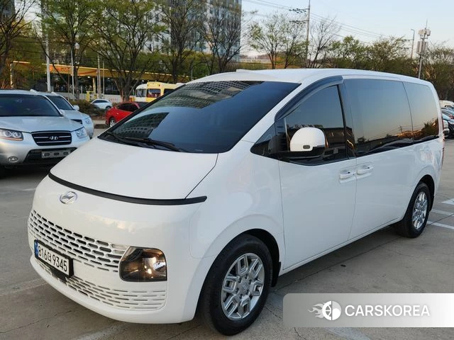 Hyundai Staria 2022 Белый из Кореи