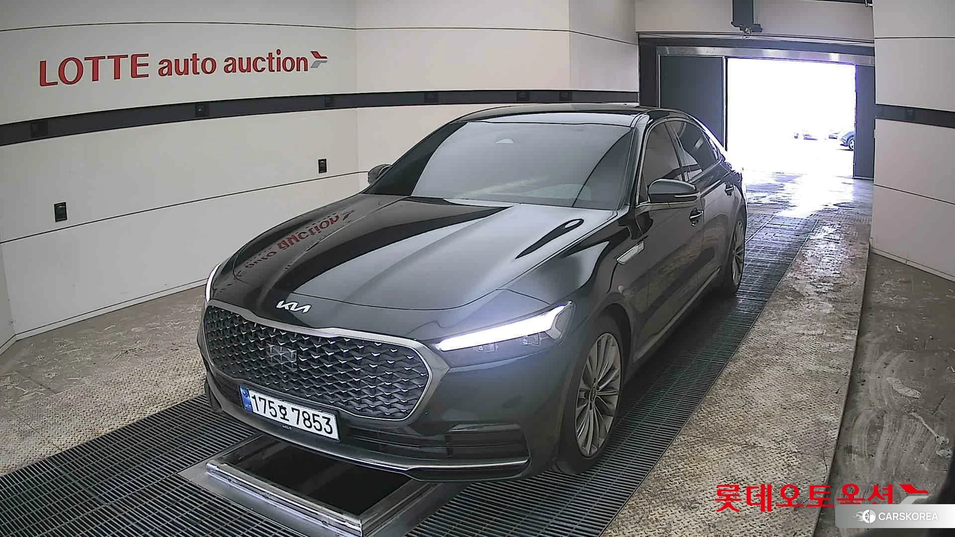 Kia K9 2022 Aurora Black Pearl из Кореи