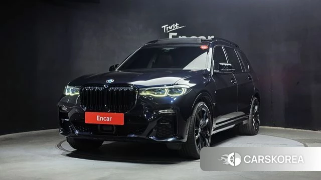 BMW X7 (G07) 2020 Черный из Кореи