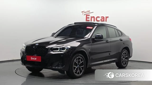 BMW X4 (G02) 2023 Черный из Кореи