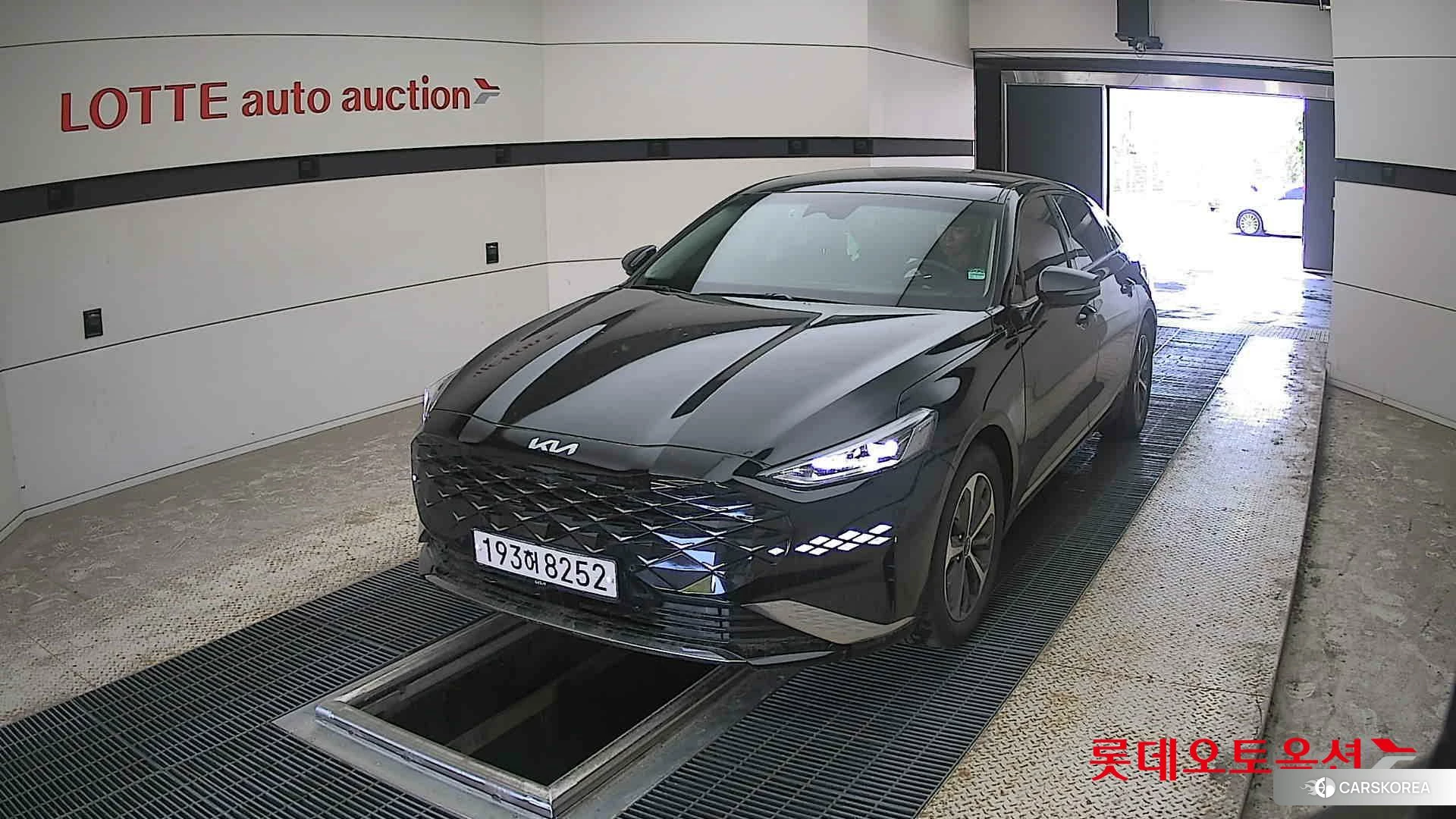 Kia K8 Hybrid 2023 Aurora Black Pearl из Кореи