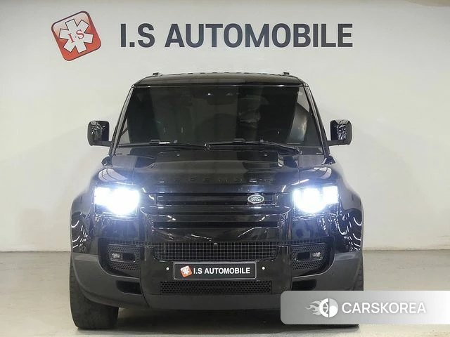 Land Rover Defender (L663) 2022 Черный из Кореи