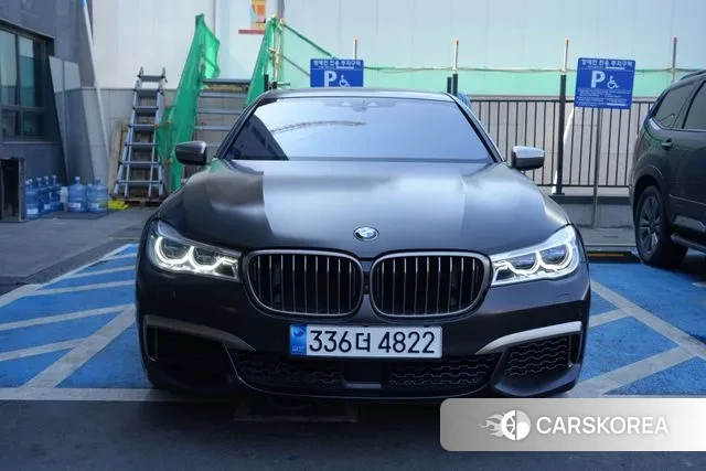 BMW 7 Series (G11) 2018 Коричневый из Кореи