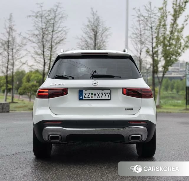 Mercedes-Benz GLB 2024 Белый из Китая