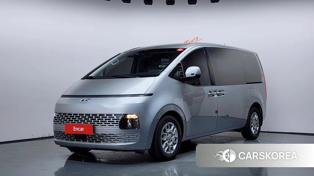 Hyundai Staria 2022 Серебристо-серый из Кореи